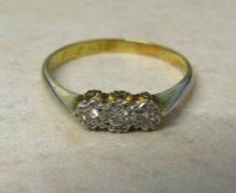 Vintage 18ct gold and platinum 3 stone diamond ring 0.28 ct  weight 2.3 g size R