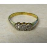 Vintage 18ct gold and platinum 3 stone diamond ring 0.28 ct  weight 2.3 g size R