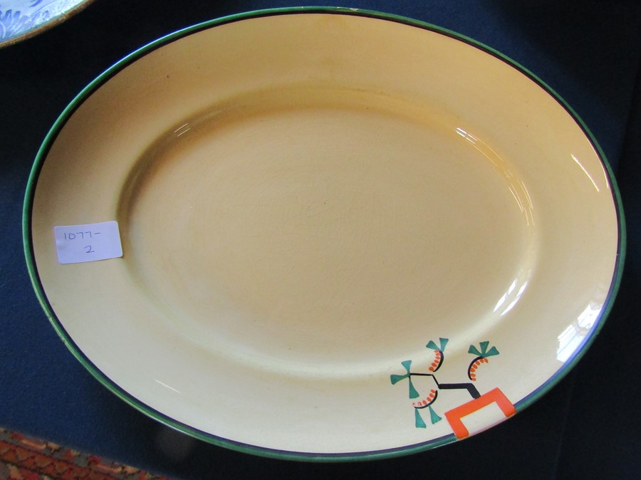 Clarice Cliff Bizarre Ravel pattern large lidded tureen, ladle and meat plate (ladle af) - meat - Image 10 of 12