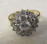 9ct gold cubic zirconia cluster ring size O total weight 3.1 g