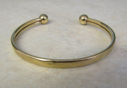 9ct gold bangle weight 4.8 g