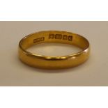 22ct gold wedding band 2.6g size N