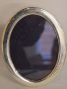 Silver oval picture frame Sheffield 1991 Ht 17cm