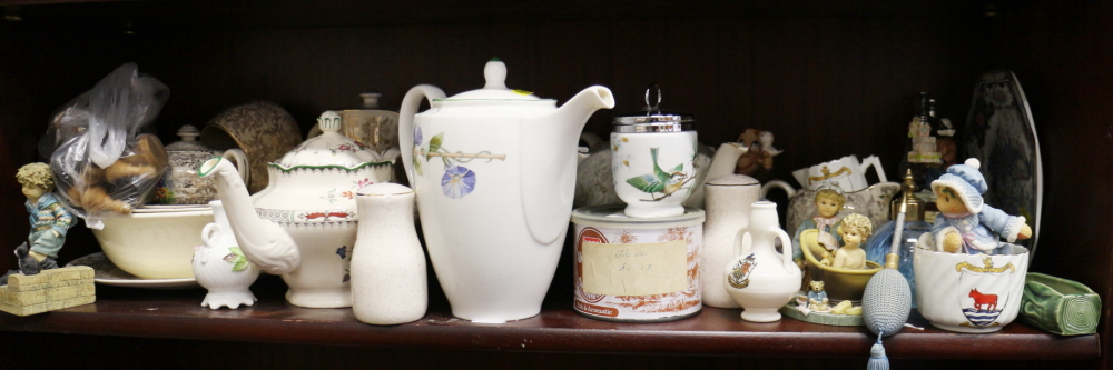 A Spode "Chinese Rose" pattern teapot, a Wedgwood coffee pot, a chess set, an atomiser and other