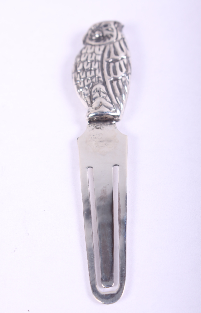 A white metal owl bookmark, stamped 925 - Image 2 of 3