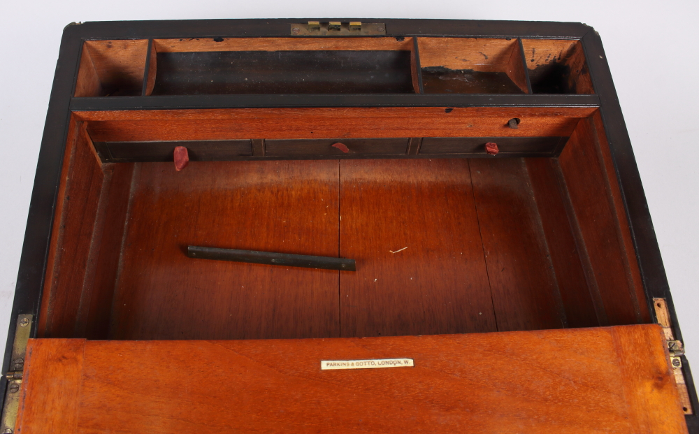 A walnut writing box with brass string inlay and fittings, 15 3/4" wide (damages) and an oak part - Image 4 of 9