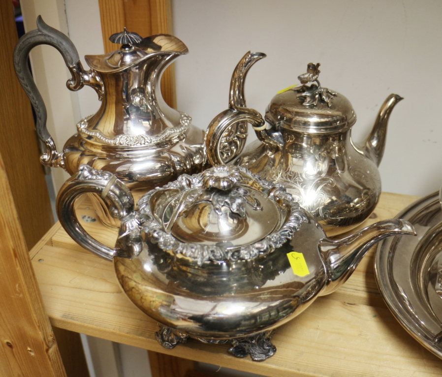 A silver plated ewer, a plated coffee pot, a similar teapot, two pairs of plated bonbon dishes and - Image 3 of 3