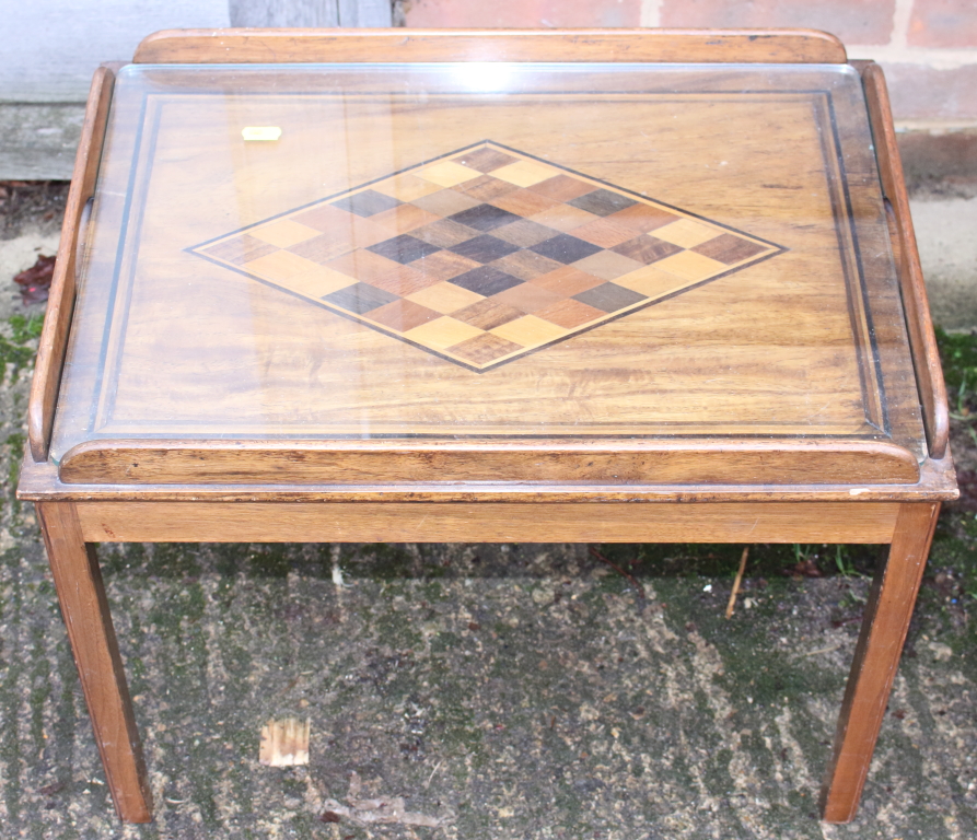 A mahogany tray top coffee table with inlaid parquetry lozenge, 21" x 16"