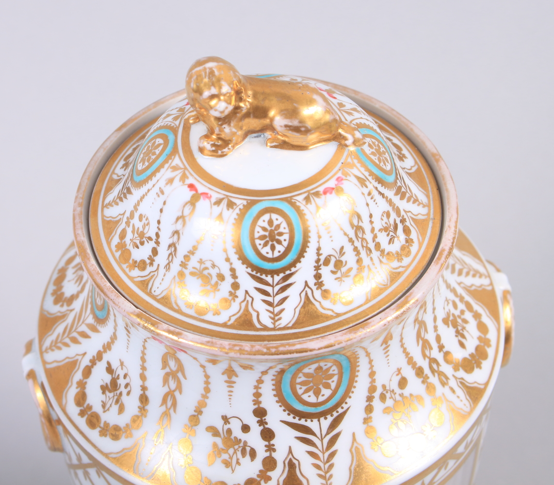 A Derby fruit and gilt decorated tapering vase and cover, 9 1/2" high (worn gilding and chips to - Bild 11 aus 21