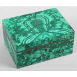 A malachite casket with silk lining, 6" wide