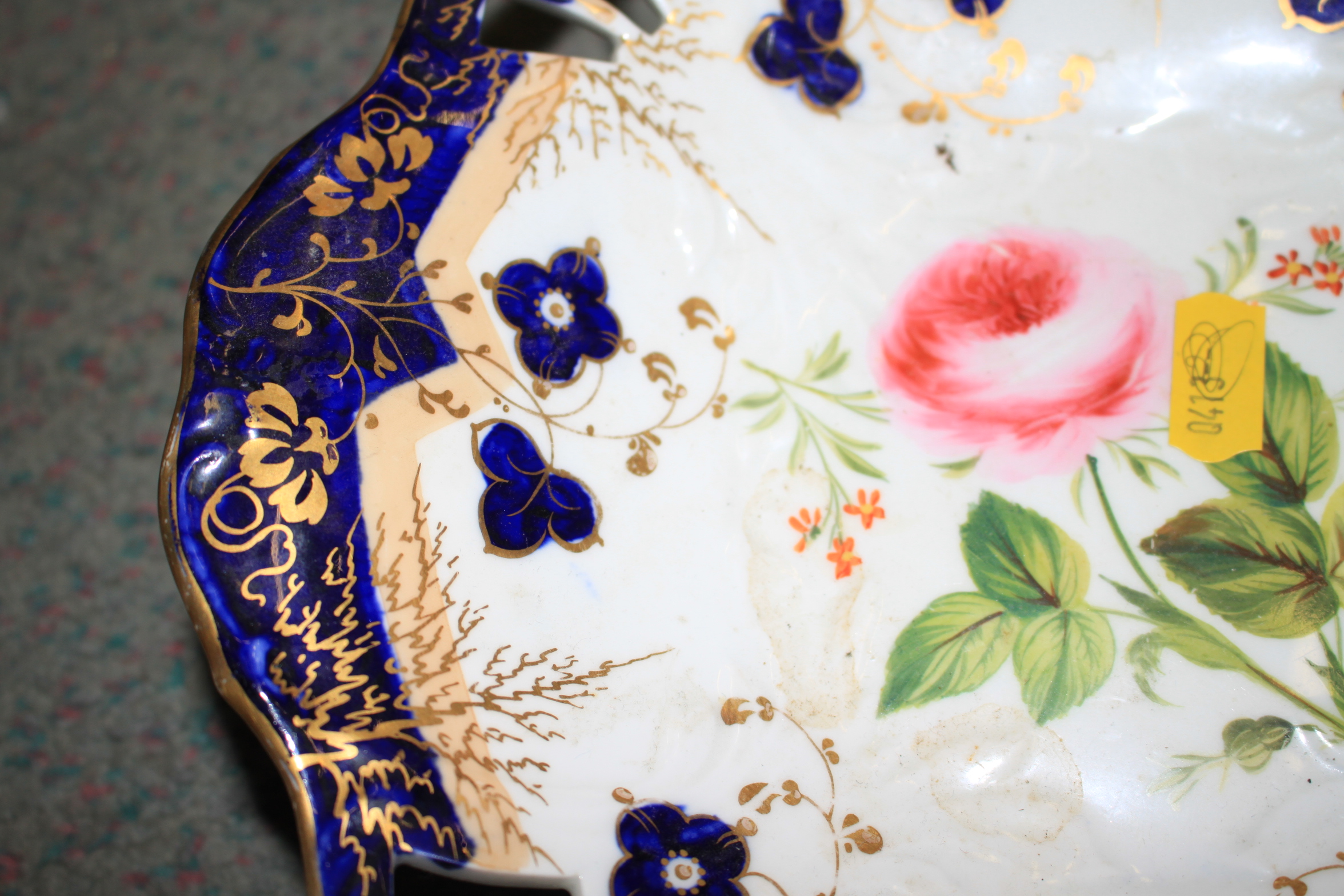 An English part dessert service, decorated flowers on a blue ground, two Spode plates, two spill - Image 20 of 28