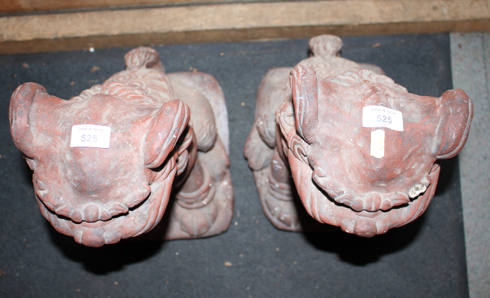 A pair of cast stone and painted Dogs of Fo, 18" high - Bild 2 aus 3