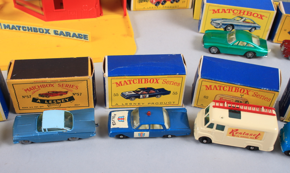 A Matchbox die-cast model set "Major M-9 pack" a Matchbox showroom and service station, a Ferrari - Image 5 of 9