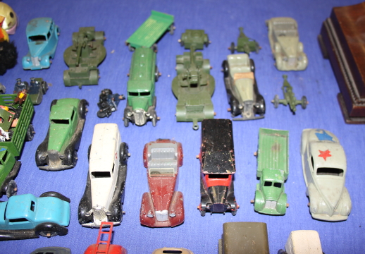 A Dinky die-cast model "Sunbeam Talbot" and a quantity of other toys, model vehicles and other - Image 4 of 5