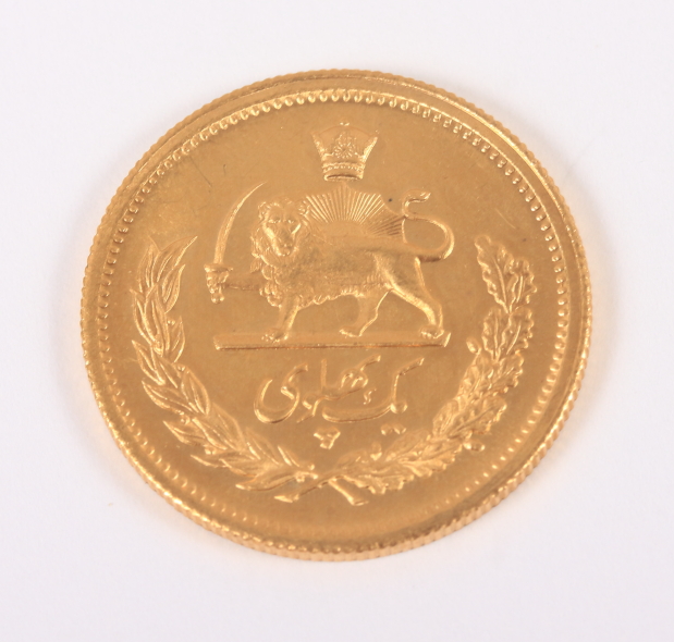 A Persian Pahlavi gold coin - Bild 2 aus 2