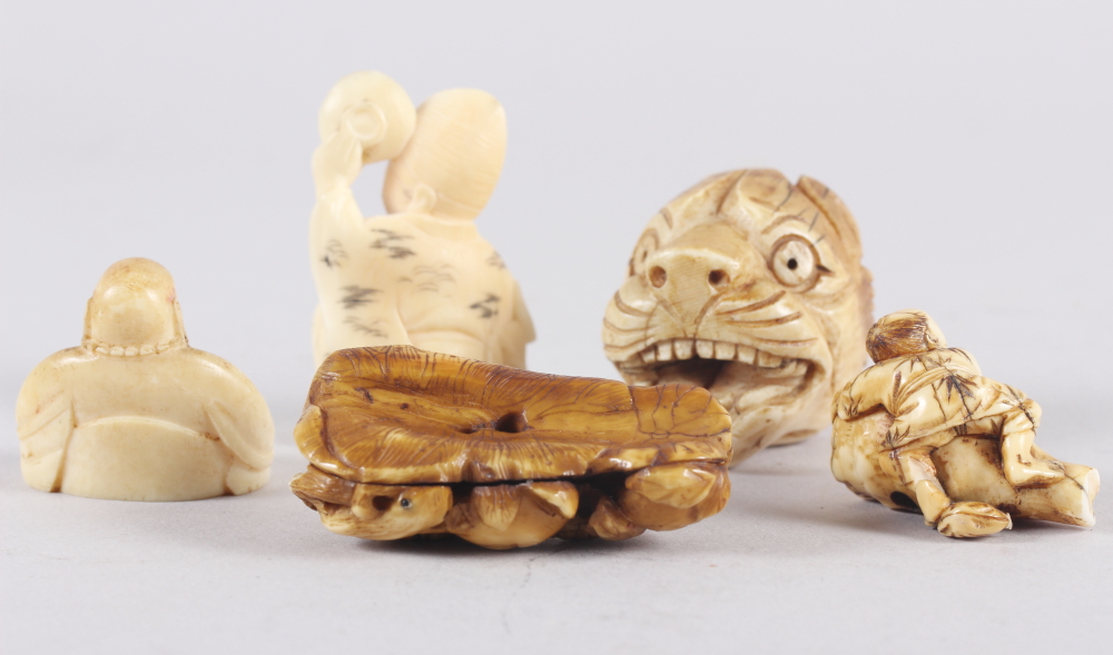 Four Oriental carved netsukes and a figure of Hotei - Image 2 of 2