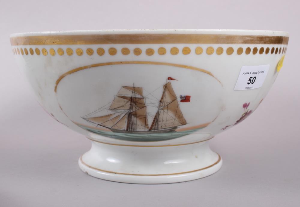 An English punch bowl, decorated floral sprays and ships, and a quantity of plates, various - Image 4 of 6