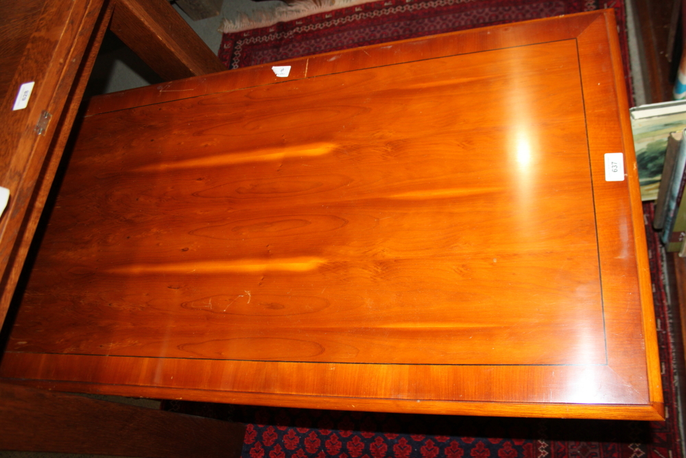 A yew wood and banded coffee table, 40" long, and a nest of three similar occasional tables, 23" - Image 3 of 8