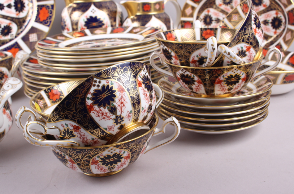 A Royal Crown Derby "Old Imari" 1128 pattern part dinner service, comprising two vegetable tureens - Image 4 of 6