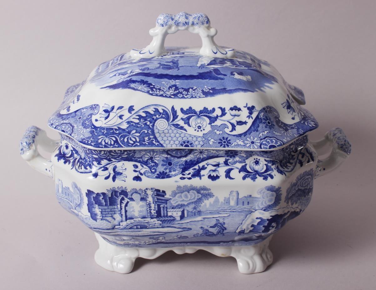 A Spode "Italian" pattern two-handled tureen and cover, 13" wide