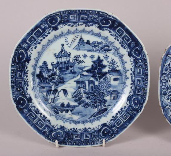 An 18th century Chinese export blue and white porcelain willow pattern octagonal dish (frits to - Image 2 of 5