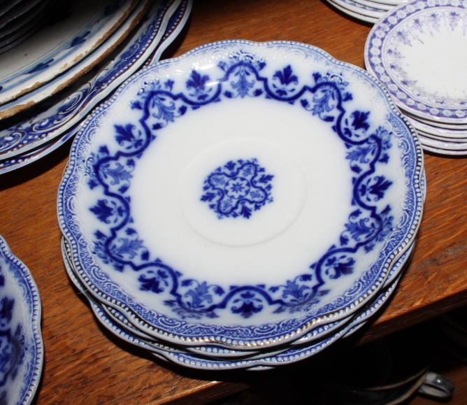 A 19th century "Celtic Flow Blue" pattern part teaset, a Spode "Italian" pattern meat platter ( - Image 6 of 13