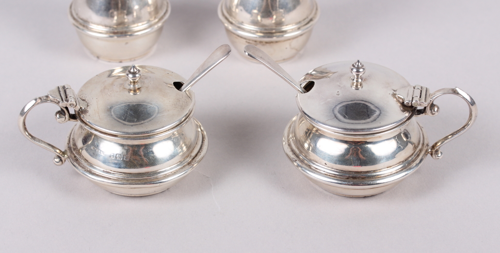 Two silver mustard pots and a pair of silver pepper pots, 4.7oz troy approx - Image 4 of 5
