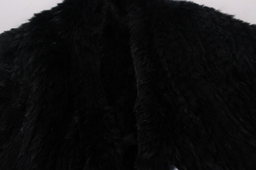 A black mink scarf - Image 2 of 2