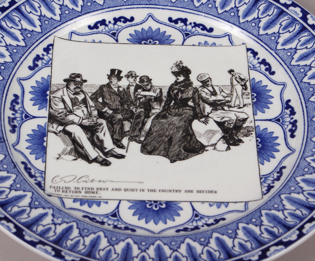 Seven Royal Doulton blue and white decorated "Gibson Girls" cabinet plates, 10 1/2" dia - Image 6 of 9