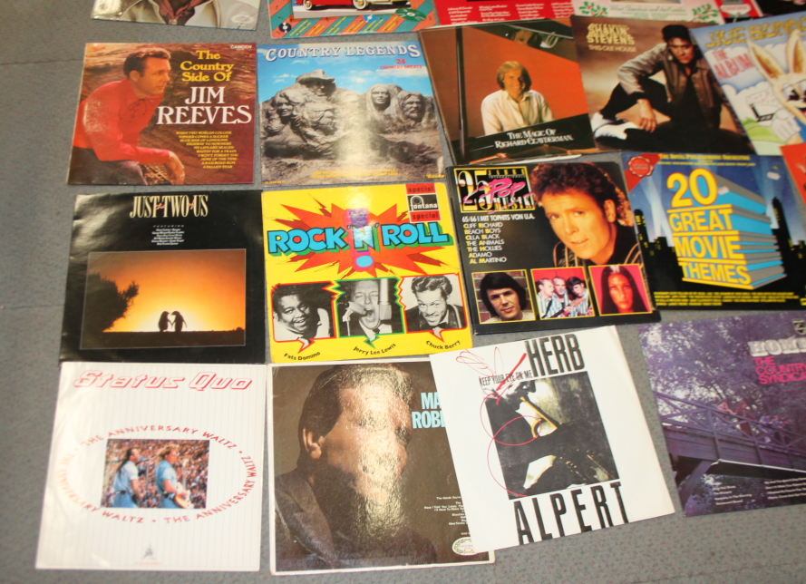 A collection of vinyl LPs, including The Fall, Cool and the Gang, Johnny Cash, the Star Wars sound - Image 8 of 20