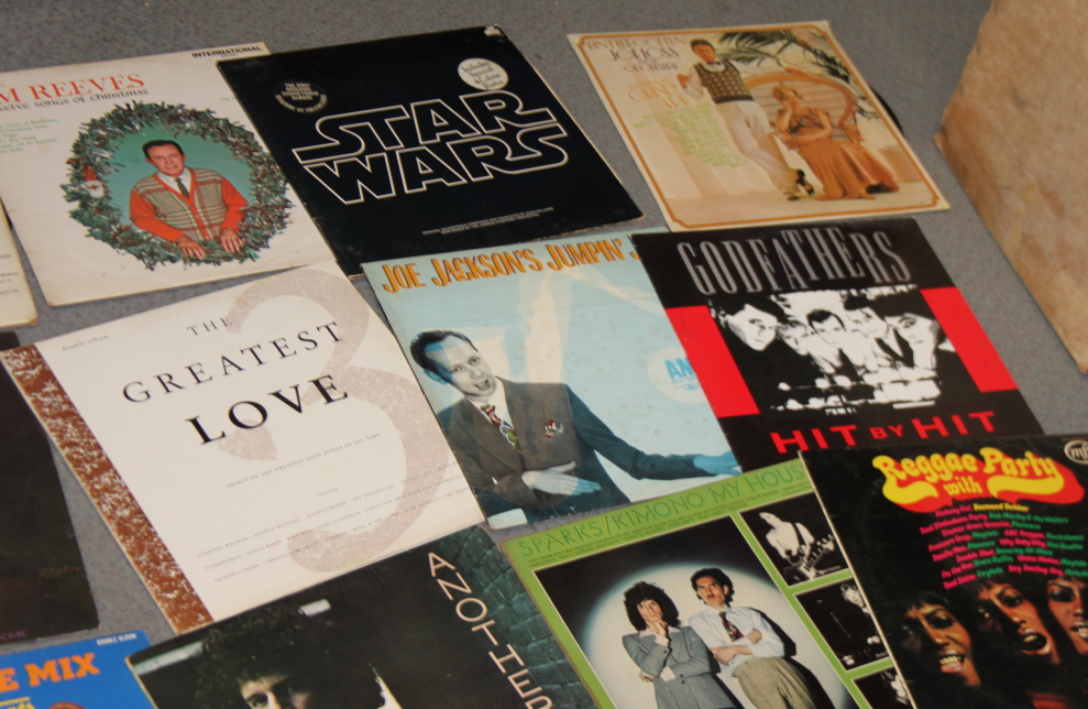 A collection of vinyl LPs, including The Fall, Cool and the Gang, Johnny Cash, the Star Wars sound - Image 12 of 20