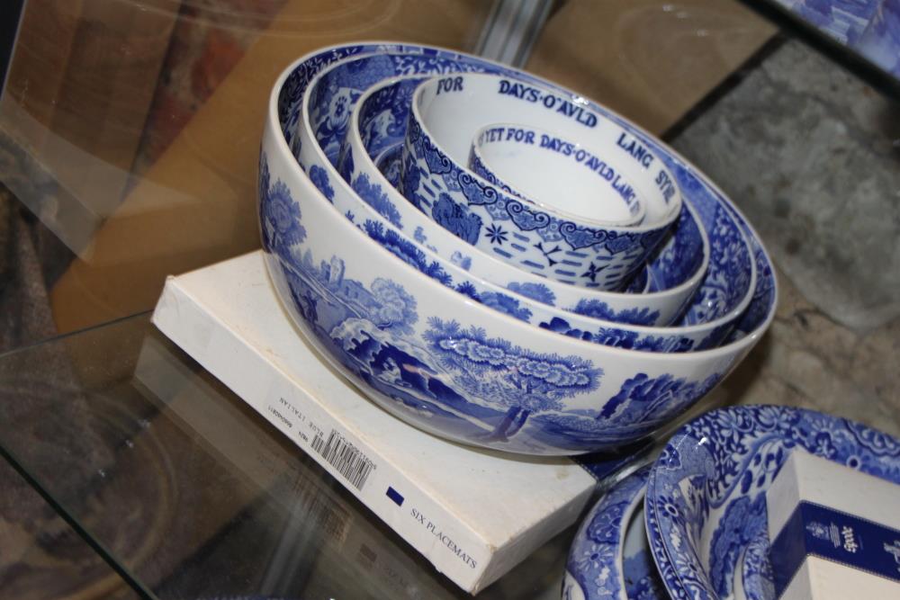 A Copeland Spode "Italian" pattern combination service, including bowls, teapots, teacups, a - Image 42 of 47