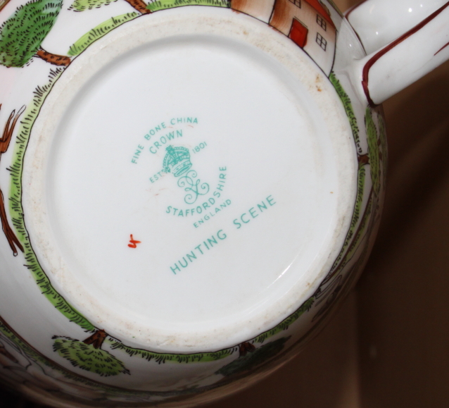 A Royal Doulton "Reynard the Fox" pattern sugar bowl and jug, a Crown Staffordshire mammoth cup - Image 5 of 9