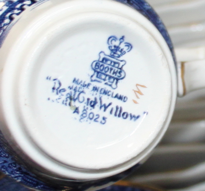 A Booths "Real Old Willow" pattern part combination service and other blue and white china - Image 7 of 9
