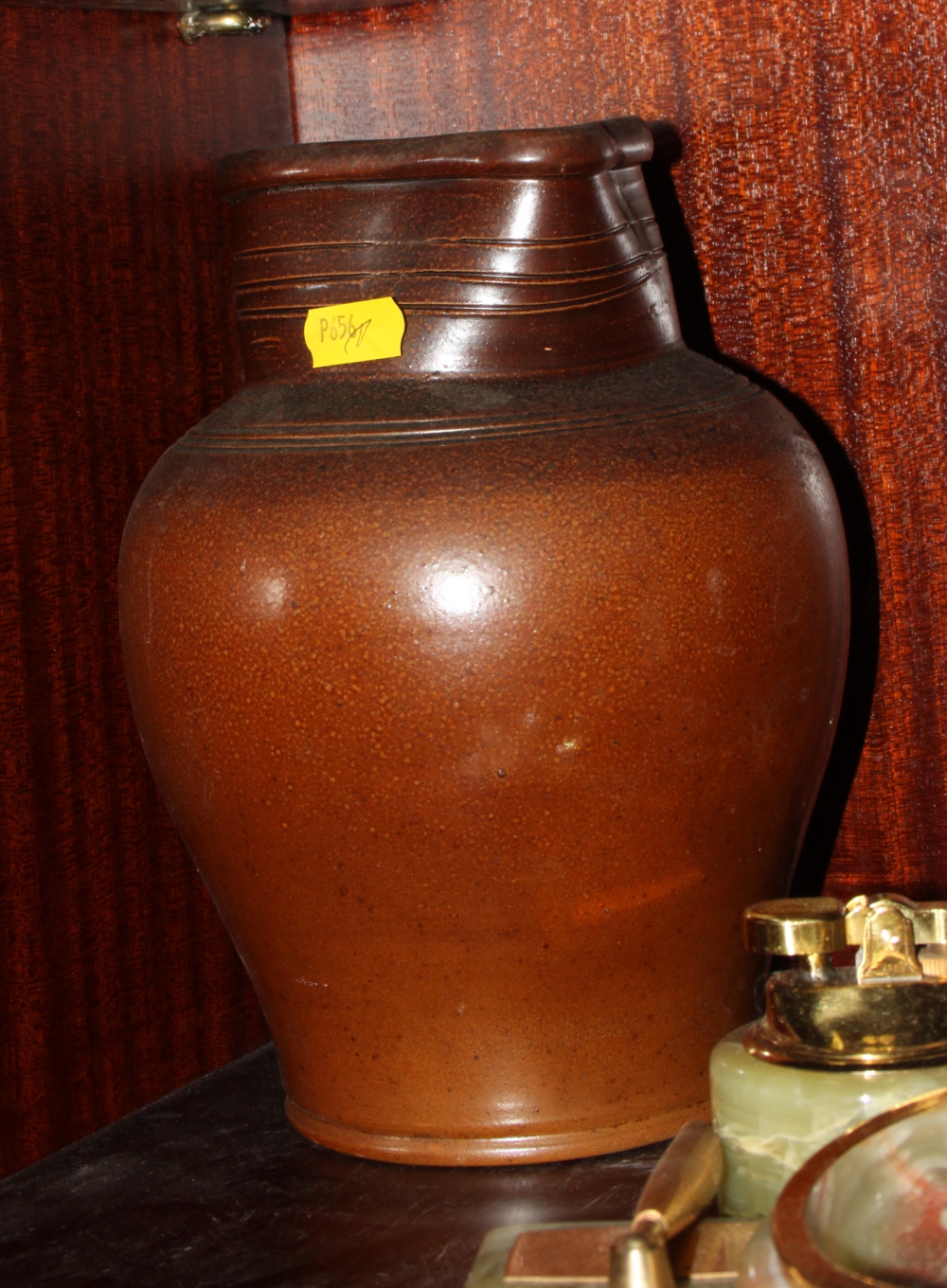An Art Nouveau design jug, 9" high, an onyx table lighter, an onyx topped pill box and other items - Image 4 of 5