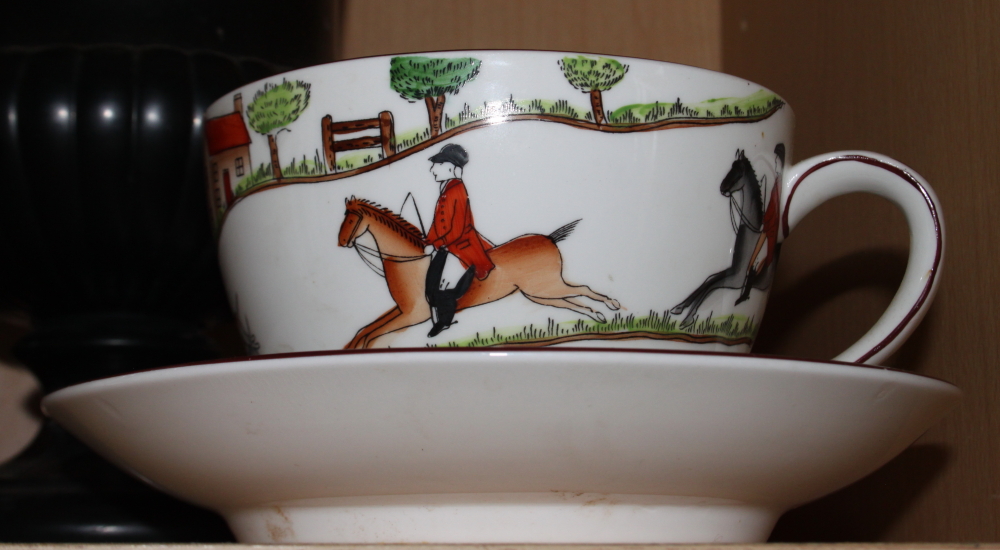 A Royal Doulton "Reynard the Fox" pattern sugar bowl and jug, a Crown Staffordshire mammoth cup - Image 4 of 9