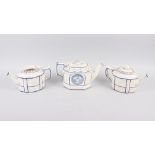 Three 19th century blue and white Castleford teapots (damages)