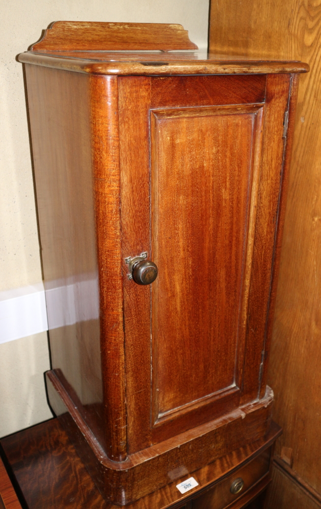 A late 19th century mahogany bedside/pot cupboard enclosed panel door, on block base, 16" wide x