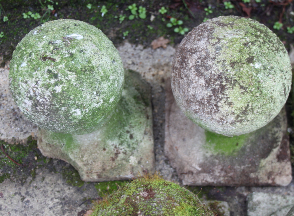 Five cast stone garden finials, on square bases, tallest 10 1/2" high - Image 2 of 4