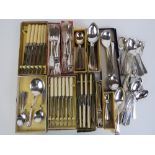A quantity of James Ryals & Co Ltd fine quality silver plated flatware including six tablespoons,