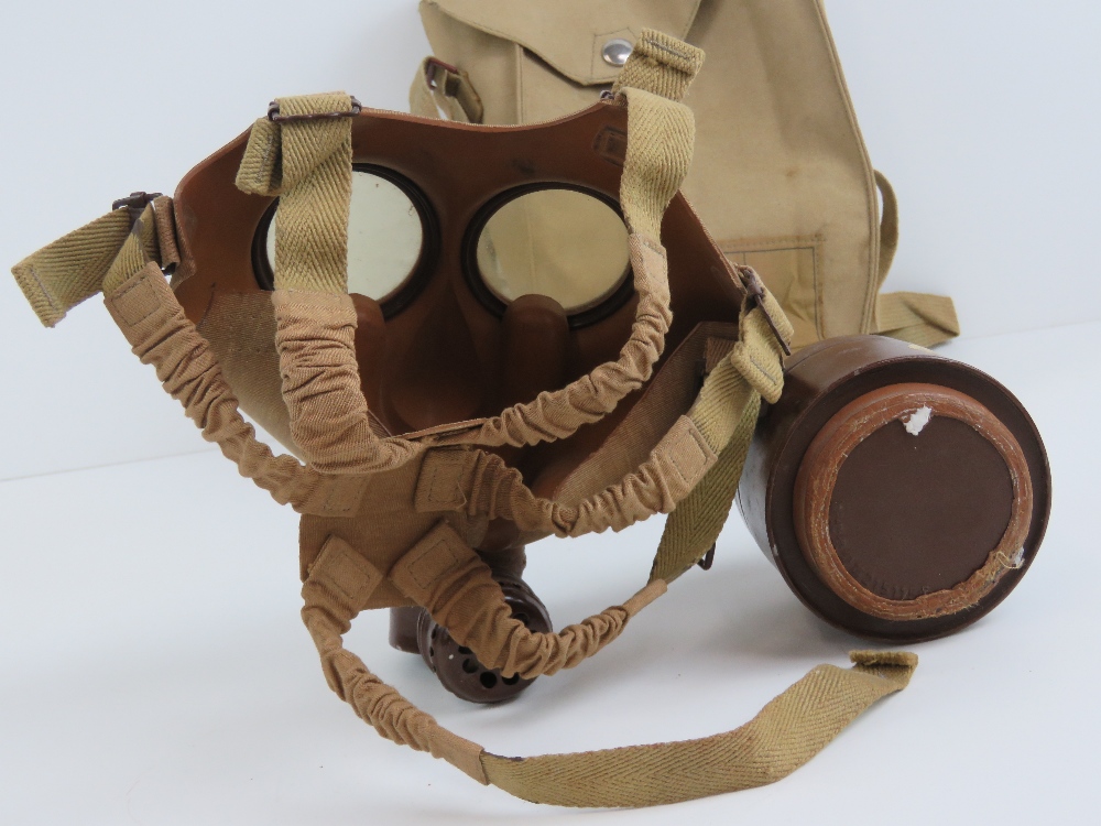 A WWII Japanese civilian gas mask with filter and carry bag with label. - Image 6 of 6
