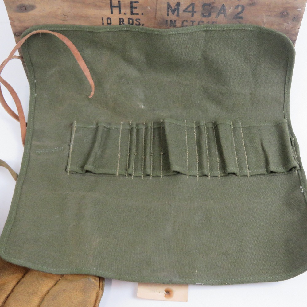 A US 60MM mortar transit case. - Image 2 of 2