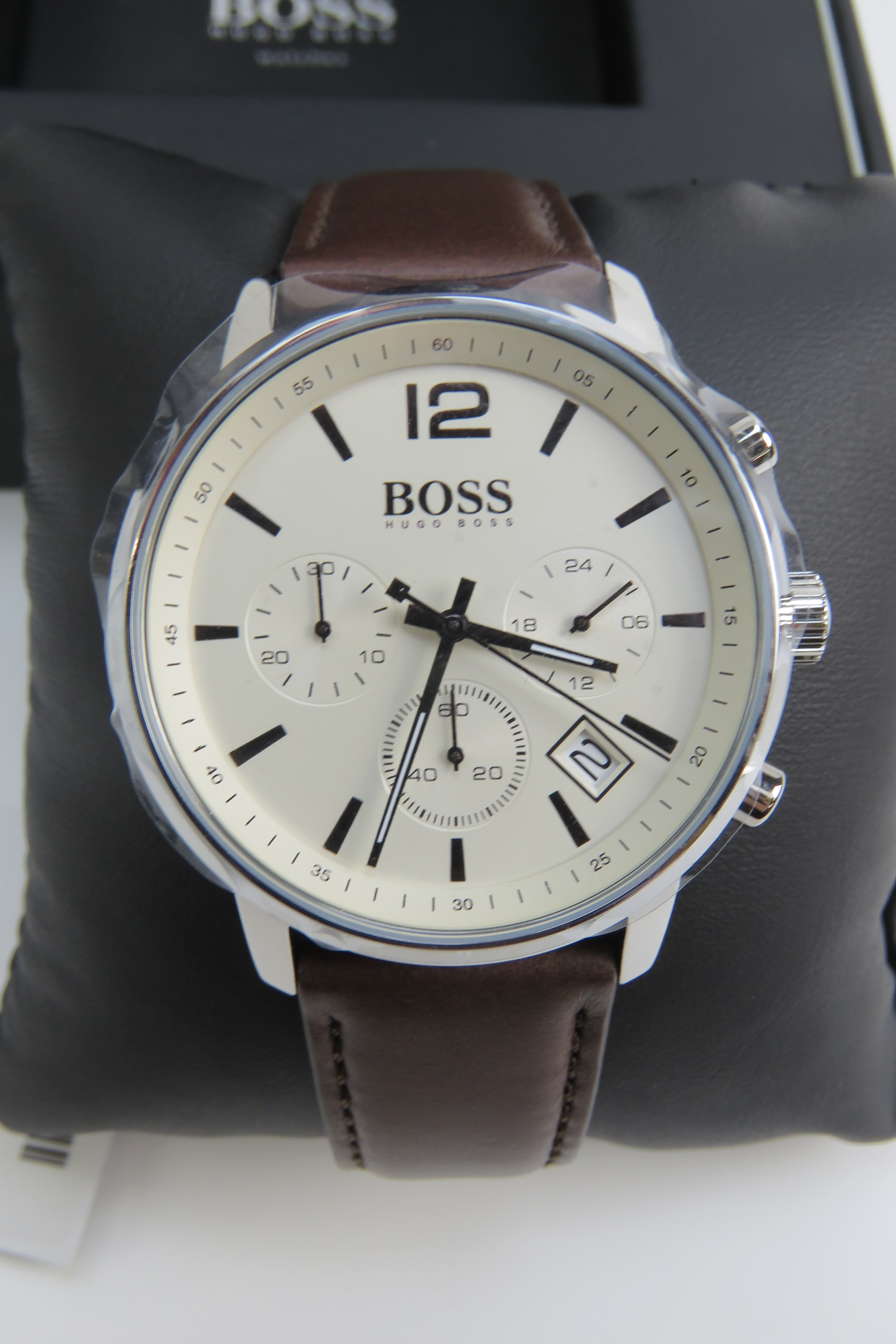 A Hugo Boss stainless steel wristwatch i - Image 7 of 8
