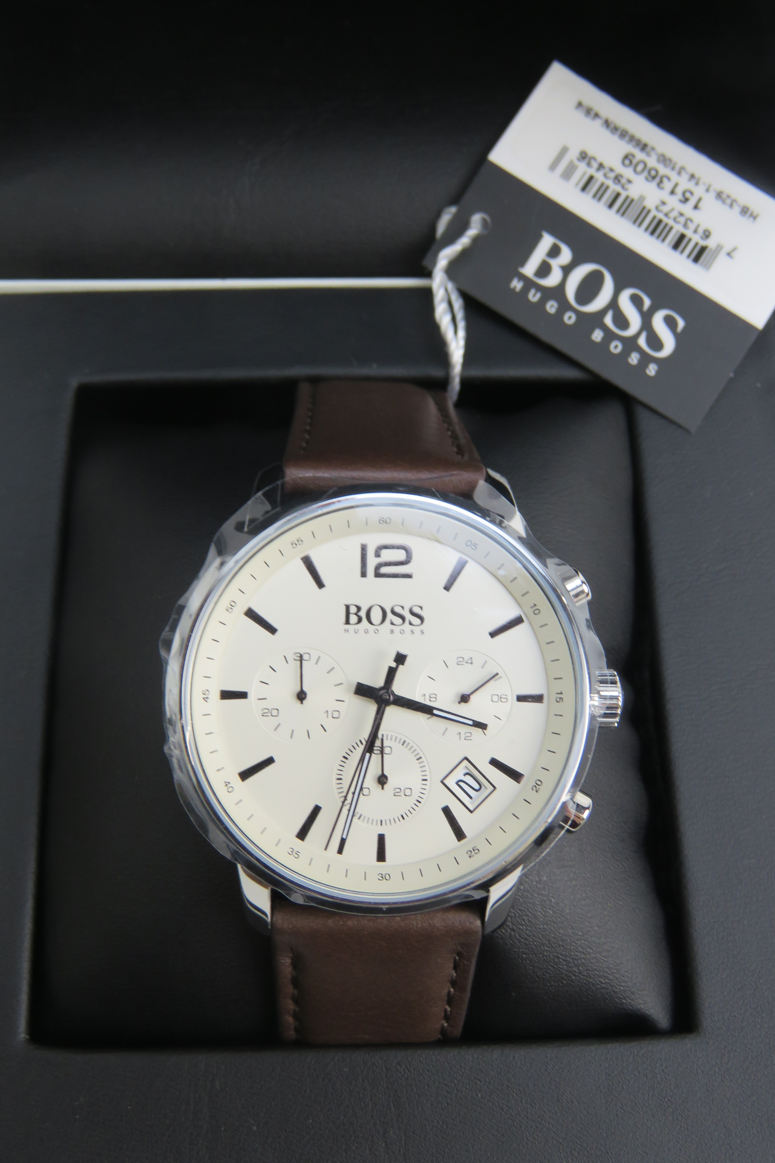 A Hugo Boss stainless steel wristwatch i - Image 5 of 8