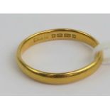 A 22ct gold D-band ring, hallmarked London, size L-M, 2.7g.
