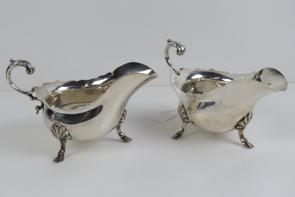 A pair of fine silver plated sauce boats by Walker & Hall Sheffield,