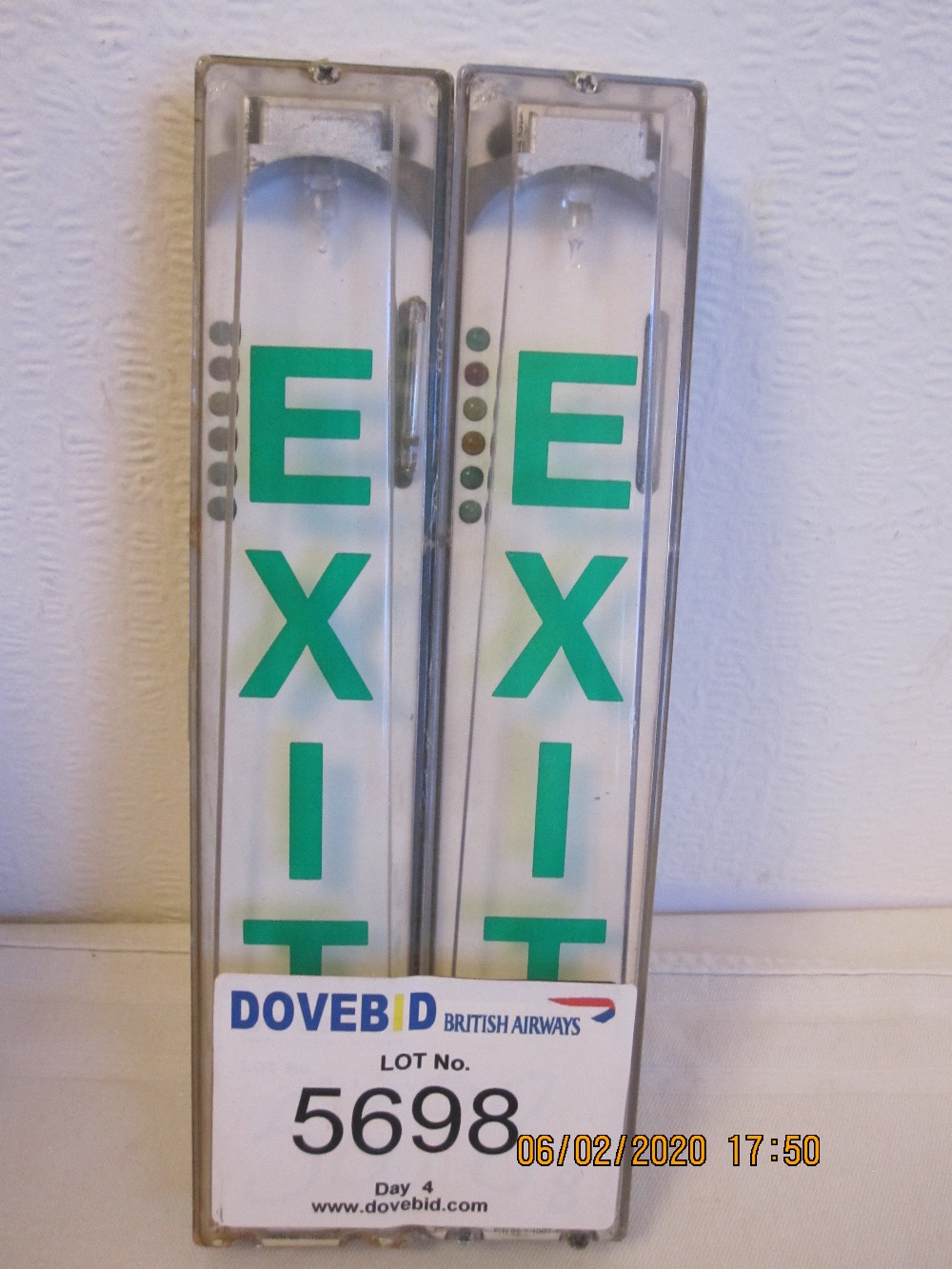 Concorde; an Exit Identifier Light Assembly (pair).