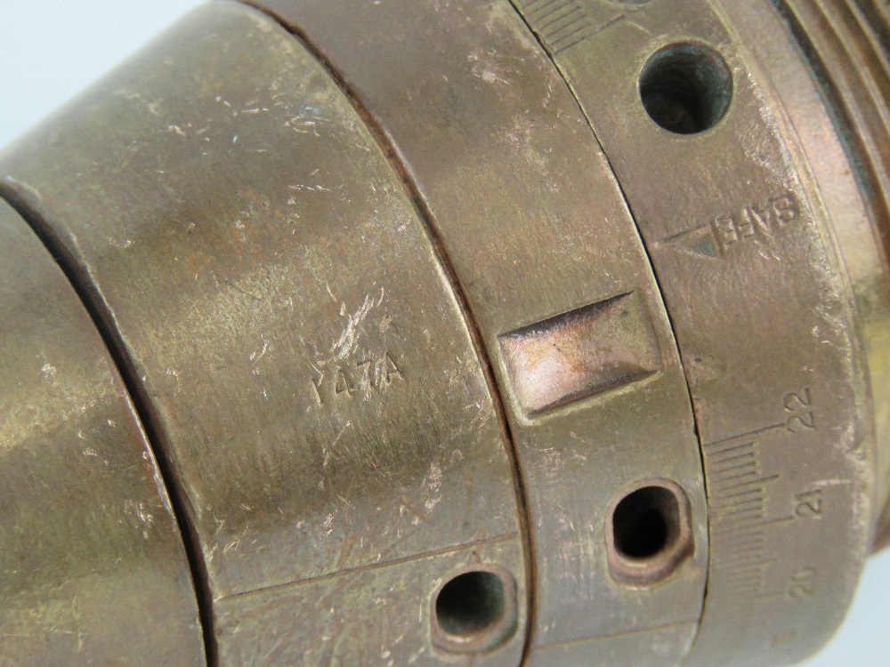 A British WWII 3" brass shell case fuse head. - Image 3 of 3