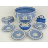 A contemporary blue and white Wedgwood Japerware pedestal bowl,