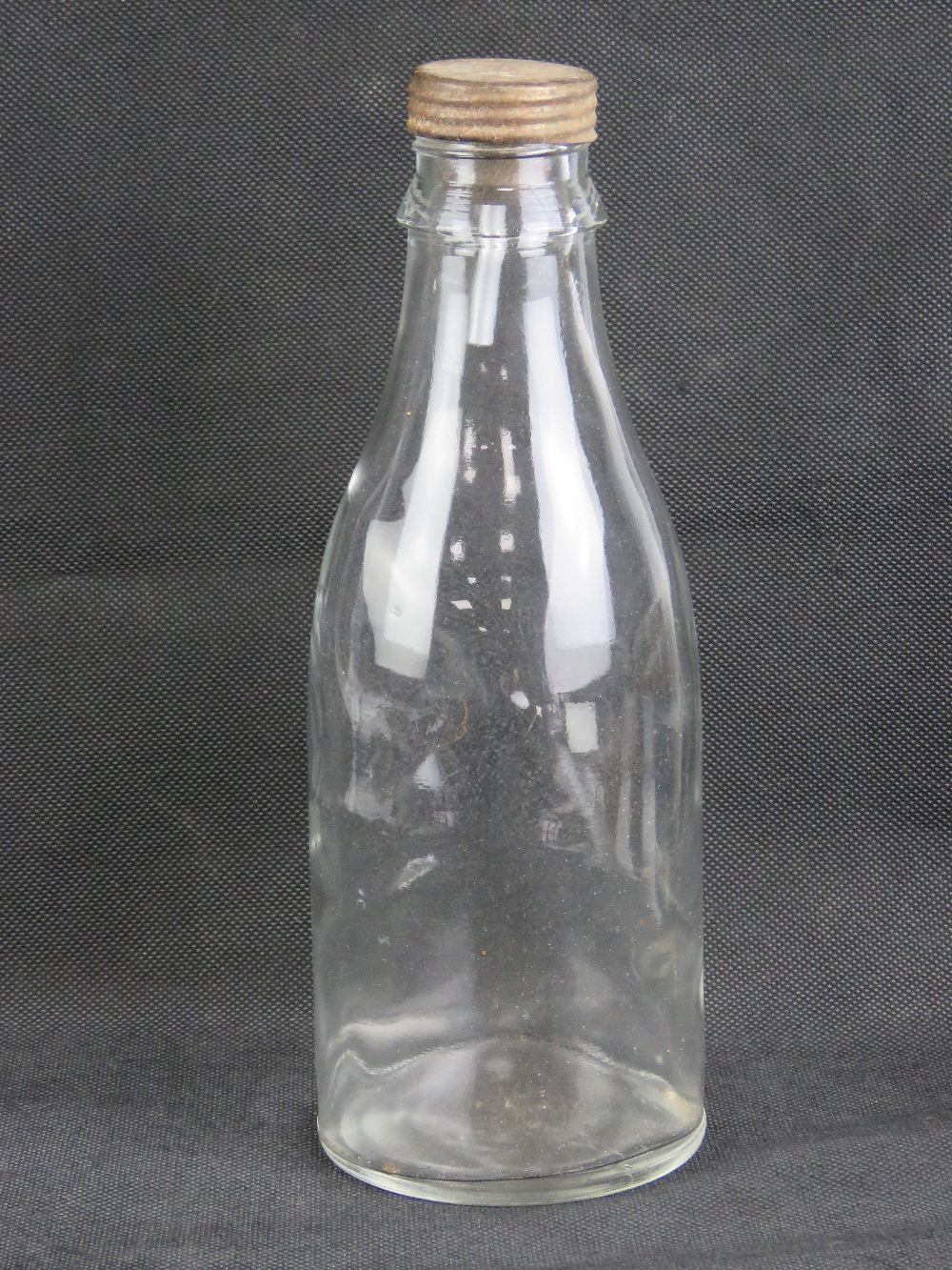 A late WWII German glass Molotov Cocktail bottle with lid (Volkssturm), 28cm high. - Image 2 of 3